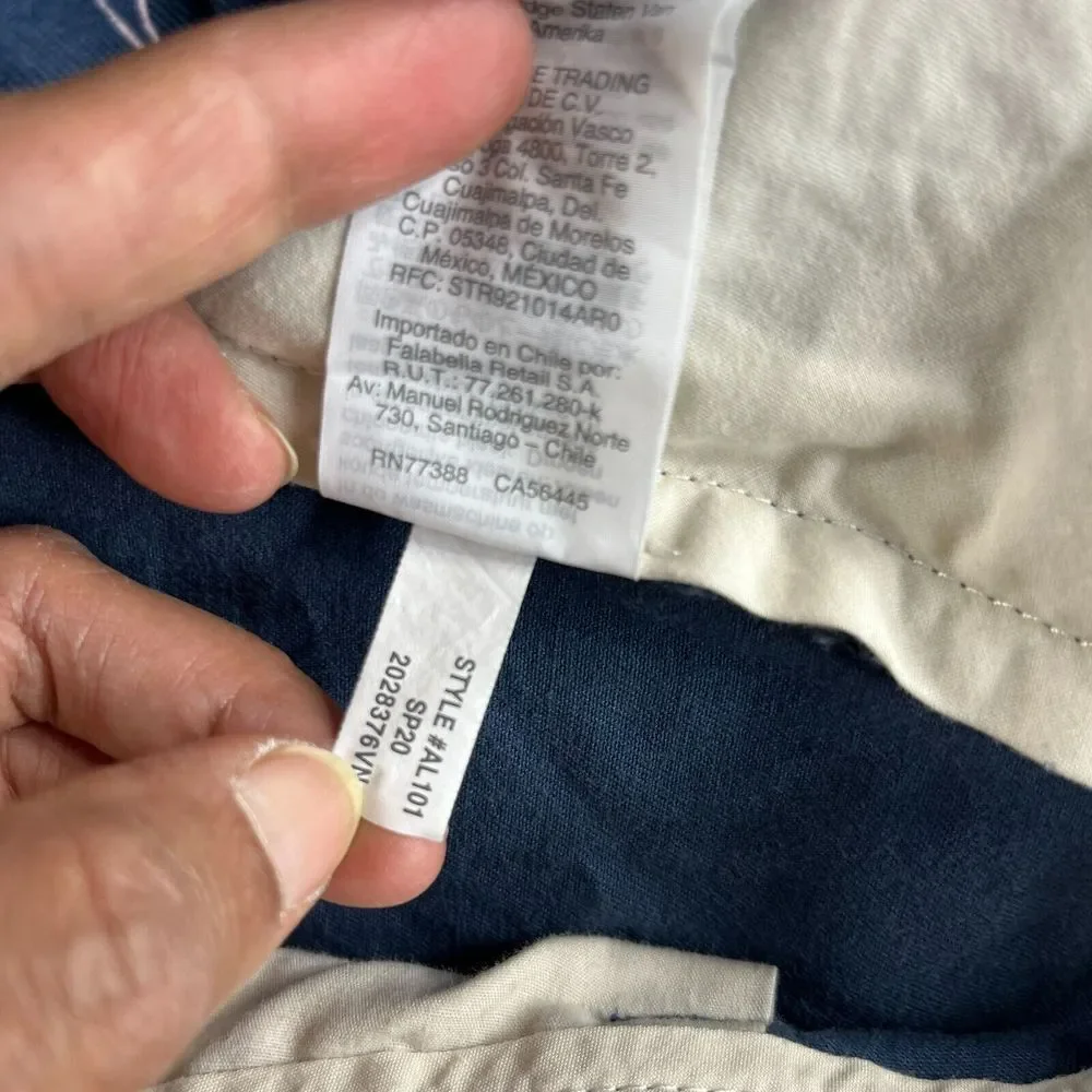 J. Crew Shorts Mens 32 (Fits 33) Blue Chino Flamingos 9